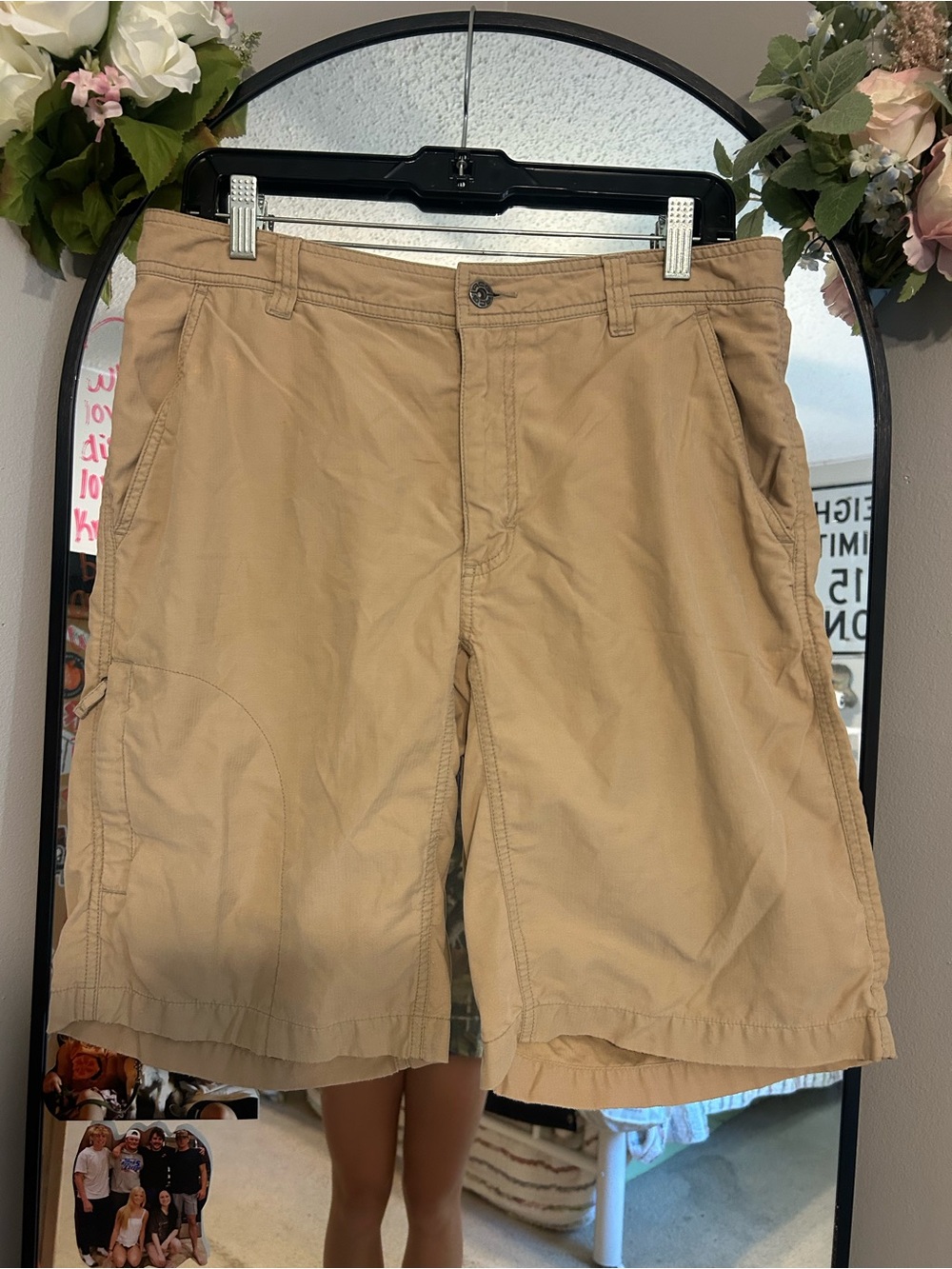Nike ACG Men's Tan Flat-Front Outdoor Shorts
